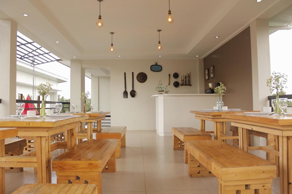 Alberto'S By Dj Seungli Silang エクステリア 写真
